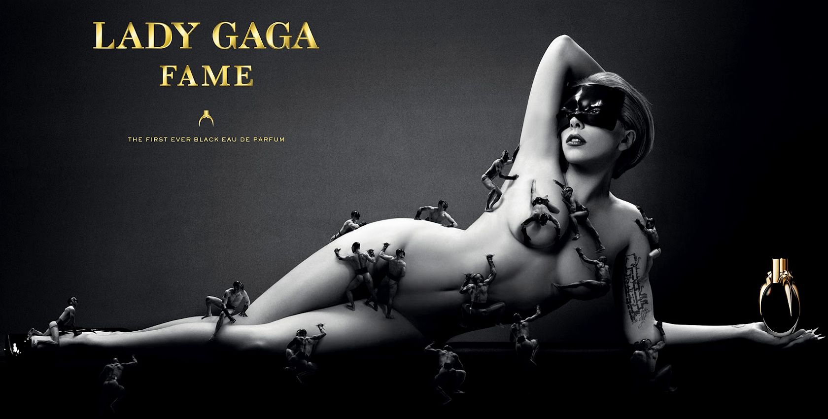 голая Леди Гага с ползающими по ней маленькими человечками, реклама с обнаженным телом фото 4