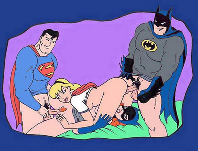 групповой секс с участием Бэтмена и Супермена