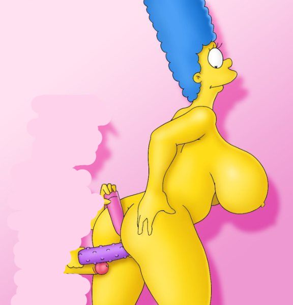 Милхауз трахает голую Мардж двумя вибраторами в анус и влагалище одновременно, голая Мардж Симпсон 10