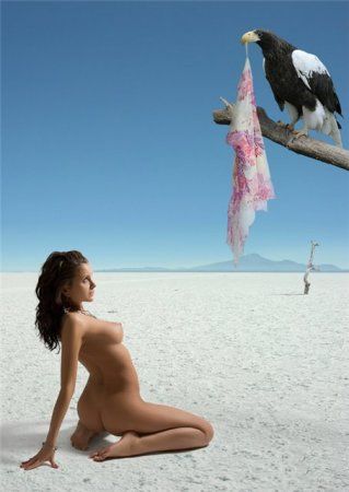 Фото голой женщины в пустыне. картинка ню, акт, прикол