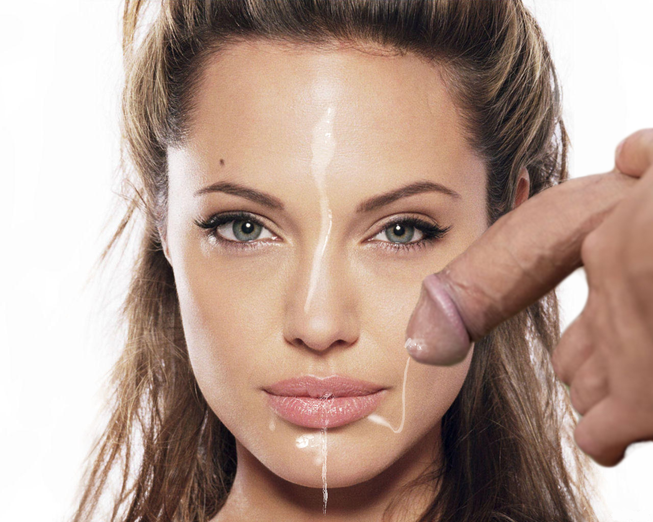 голая Анджелина Джоли  со спермой на лице   фото