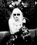 юная Леди Гага с голой грудью на частном фото 09