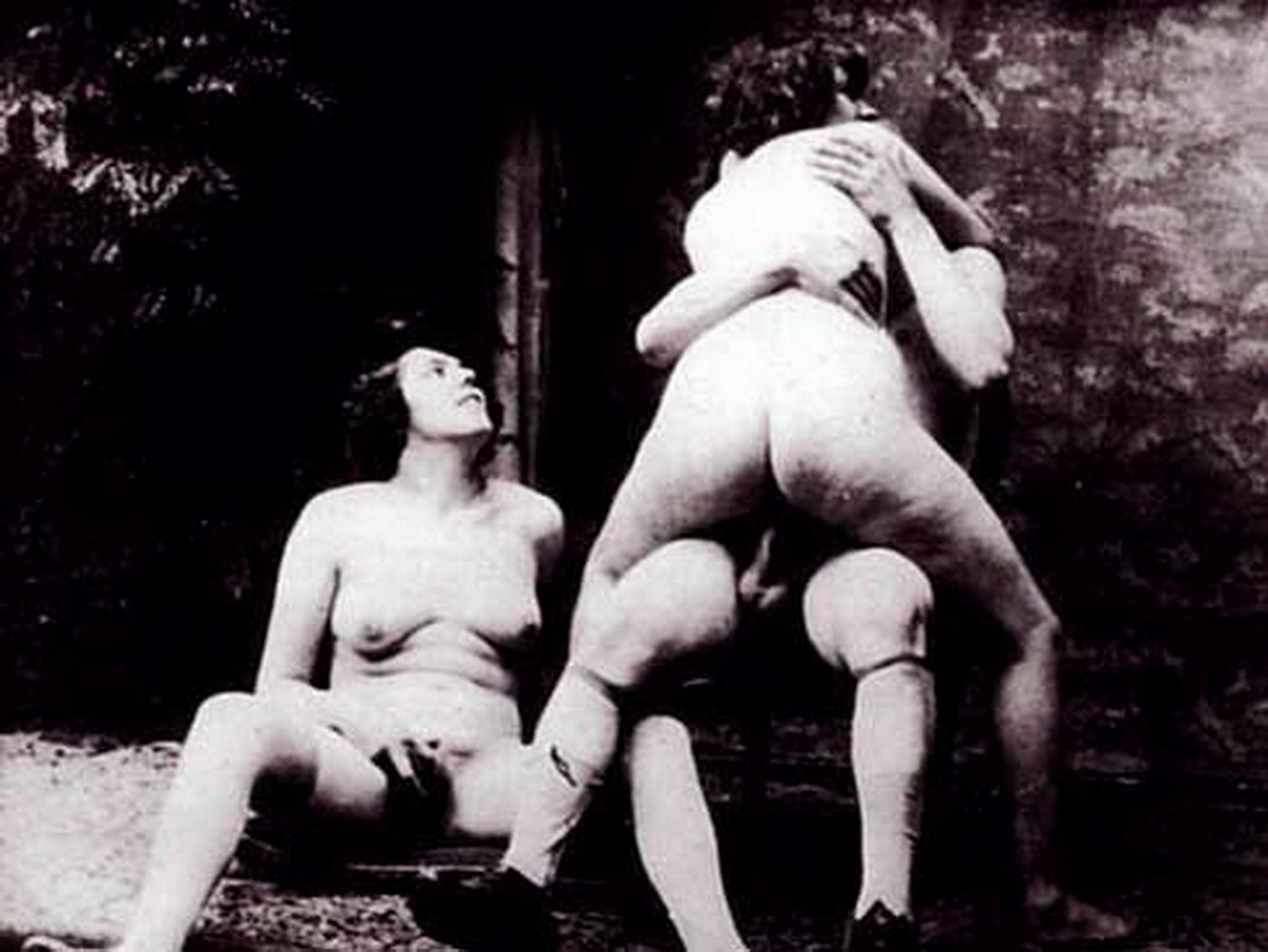 Эротические ретро обои для рабочего стола.  секс втроем в конце 19-го века