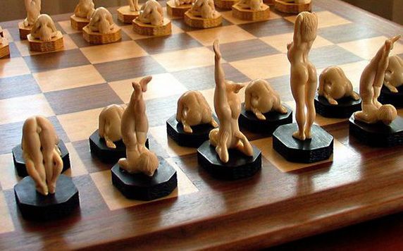  домашний бизнес по производству эротических шахматных фигур и досок, бизнес картинка