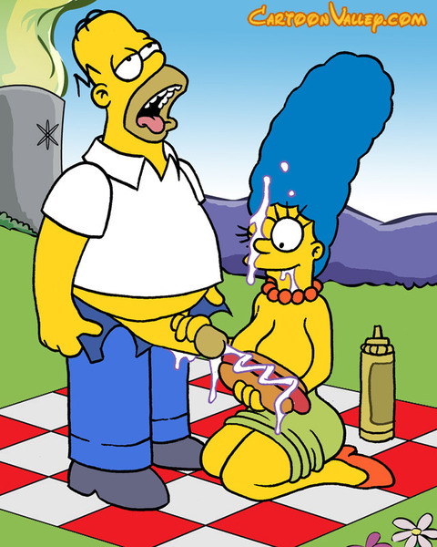 Гомер Симпсон забрызгал спермой лицо и глаз своей жены 