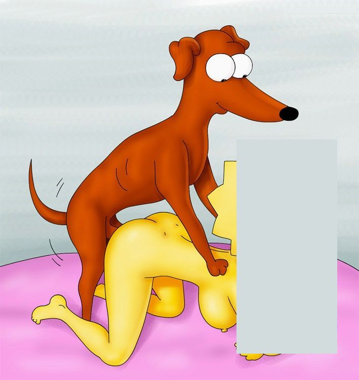 домашний пес трахет Лизу в собачьей позе секса  