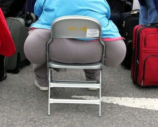 алюминий - это прочно. такой стул выдерживает огромную женскую задницу веселая картинка для взрослых
