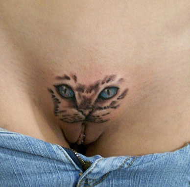 кошачья мордочка, тату бикини, женская татуировка фото