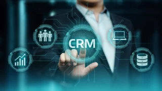 Внедрение CRM-системы: как сделать бизнес эффективнее и ближе к клиентам