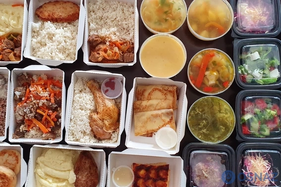 Кейтеринг в экстремальных условиях: как организовать выездное питание там, где обычные кухни не выживают 1 Кейтеринг в экстремальных условиях: как организовать выездное питание там, где обычные кухни не выживают