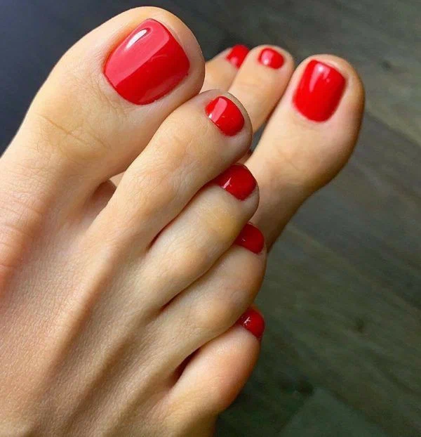 Почему педикюр — ваш лучший союзник красоты и здоровья